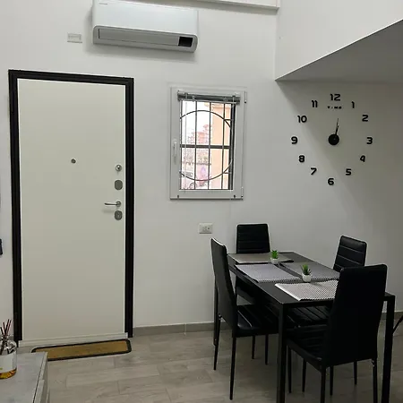 Shanti Apartment Barletta